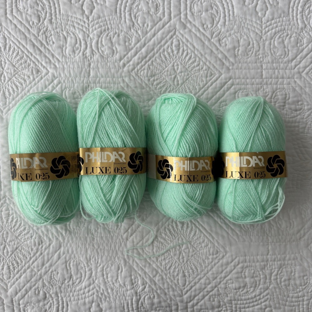 Phildar Luxe 025 Mint Green Yarn Lot of 4 50g Skeins Acrylic Wool West Germany